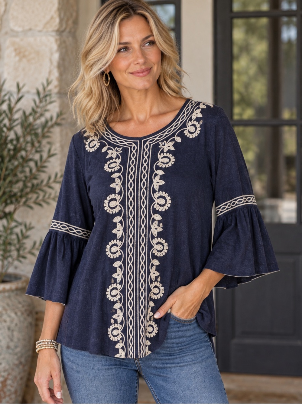 Multiples sz M denim blue bell sleeve vneck NWT top